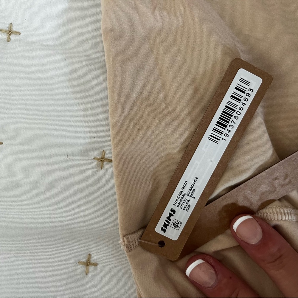 SKIMS Bandeau in Beige